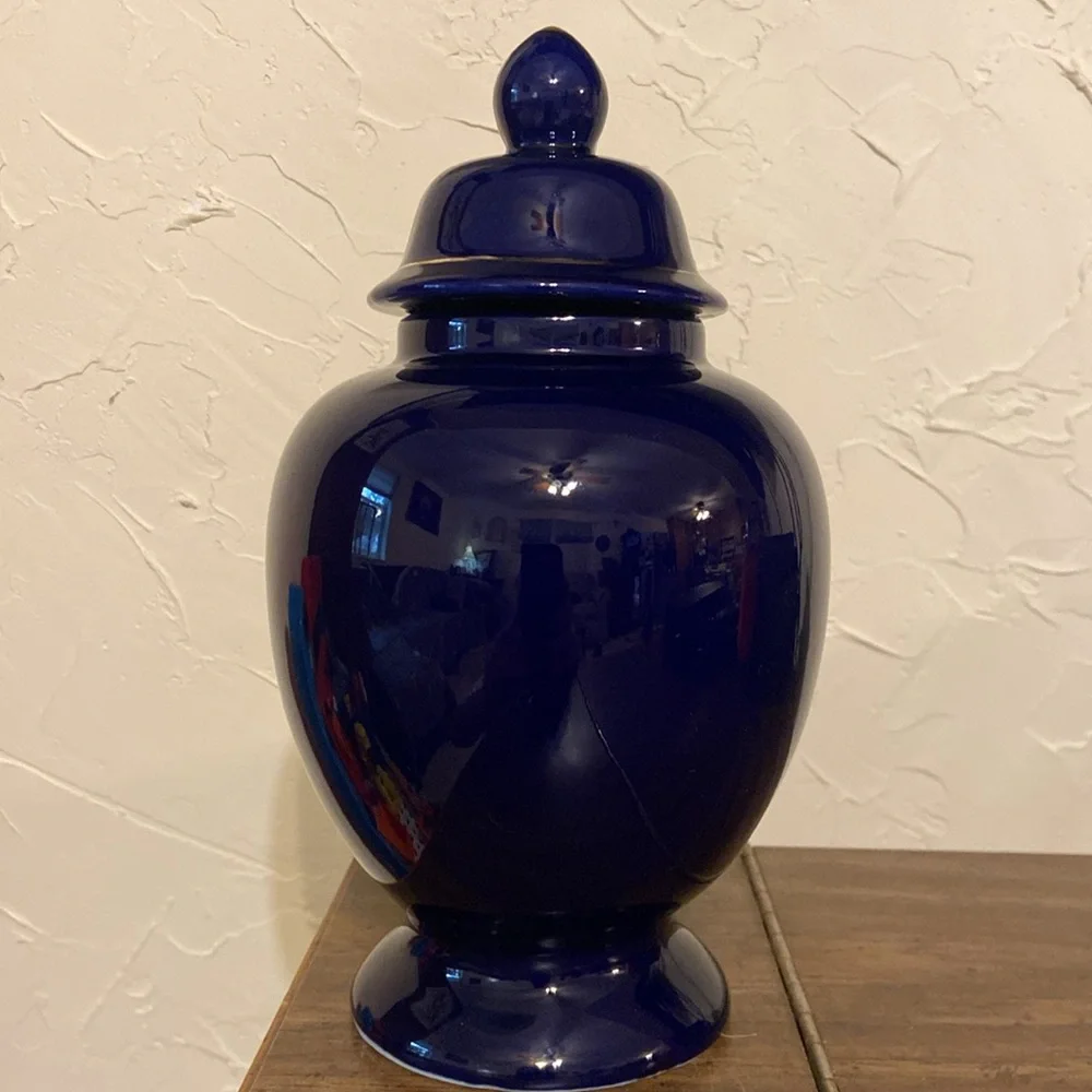 Vintage Japanese Ginger Jar w/ Lid Cobalt Blue with Peacock Bird & Floral 9” - Picture 8 of 15
